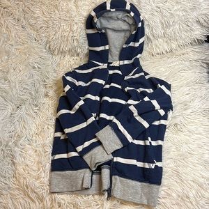H&M boys hoodie size 4-6